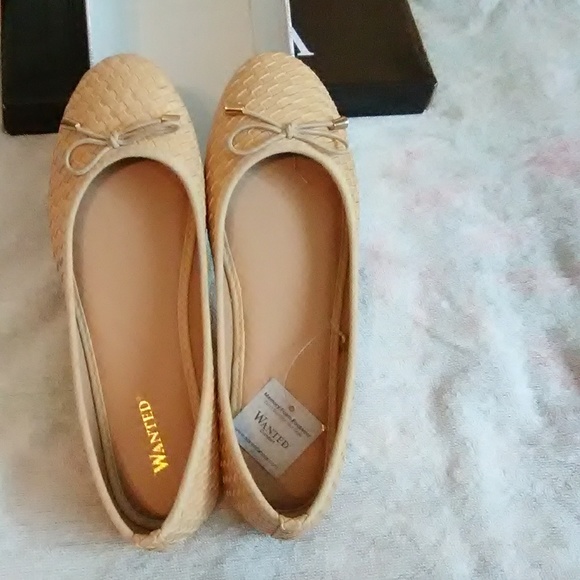 Shoes - Picture 3 of 3